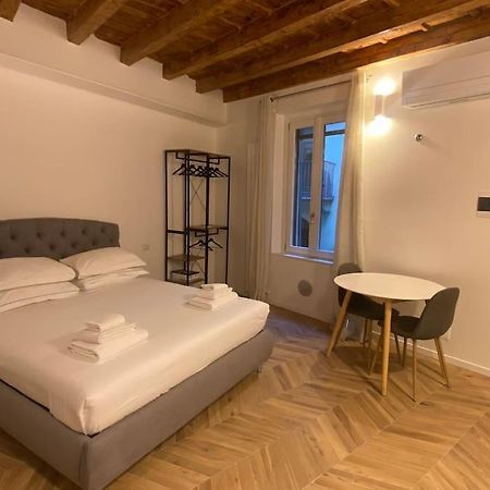 Brera Eleven Suite Deluxe Milano Dış mekan fotoğraf