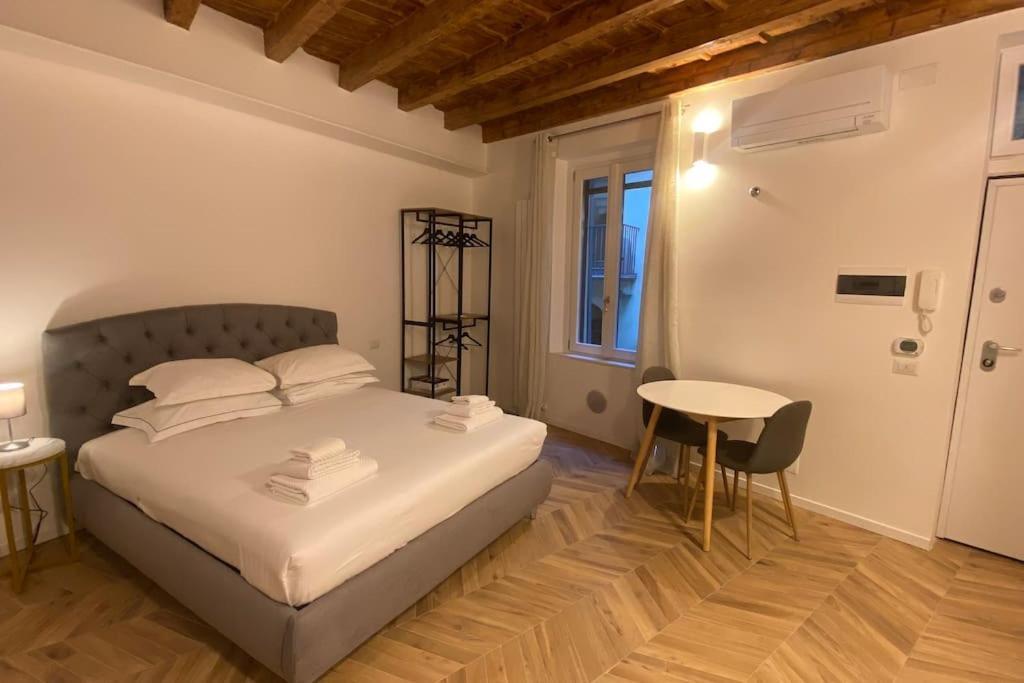 Brera Eleven Suite Deluxe Milano Dış mekan fotoğraf